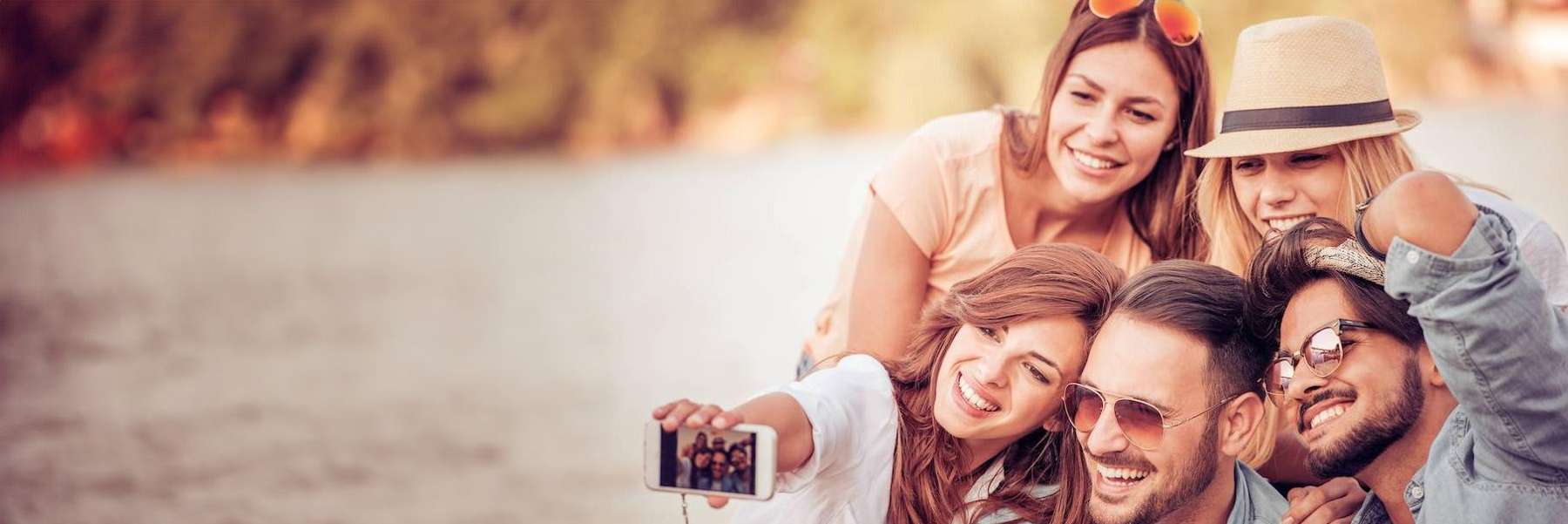group of friends taking a selfie in lincoln