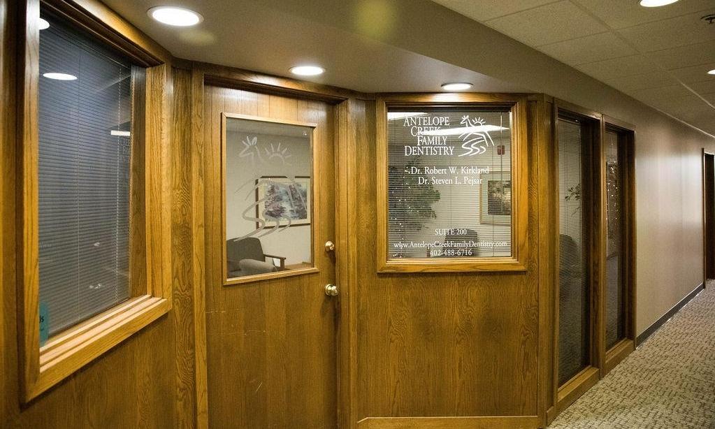 Front entrance of Antelope Creek Family Dentistry on 40th St in Lincoln, NE